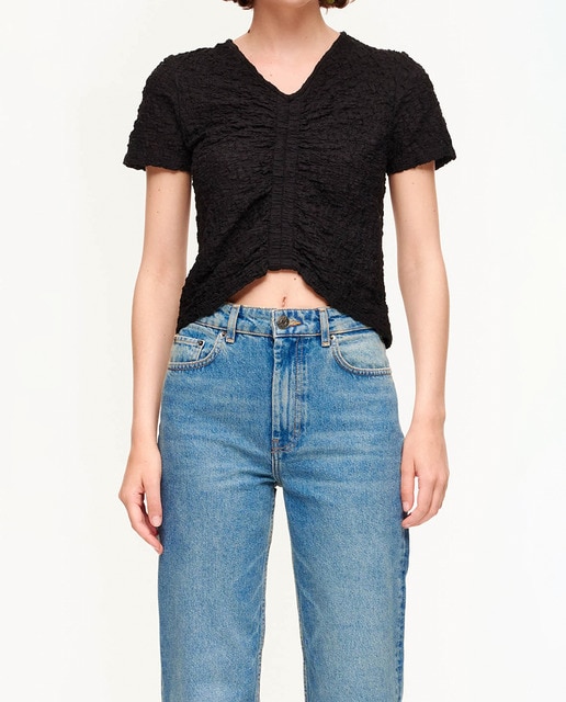 Imagen 0 de Camiseta textura fruncido negra