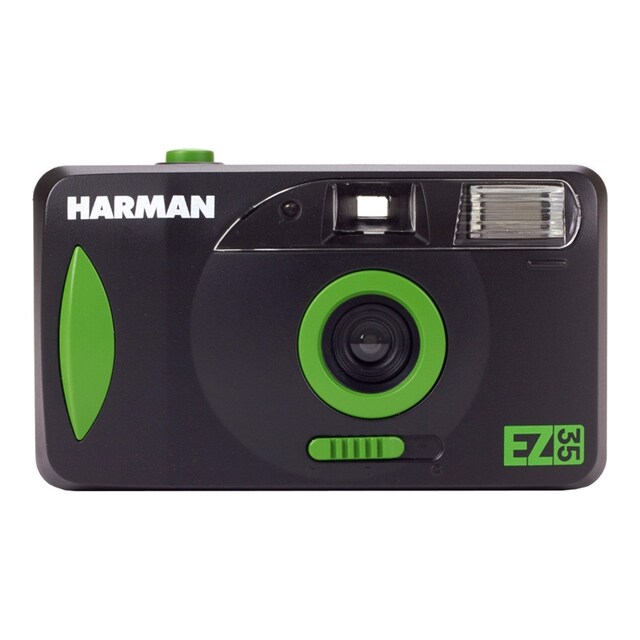 Imagen 0 de Cámara analógica reutilizable Harman EZ-35 + Carrete 35mm Ilford HP5 de 36 exposiciones (blanco y negro)