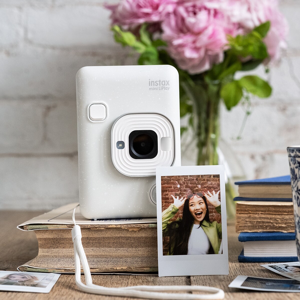 Máquina Fotográfica Instantânea Híbrida Fujifilm Instax Mini LiPlay Branco-10