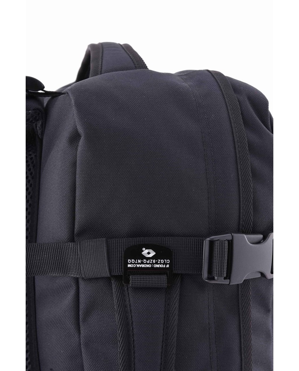 Mochila CabinZero MILITARY 28L em ABSOLUTE BLACK Preto-5