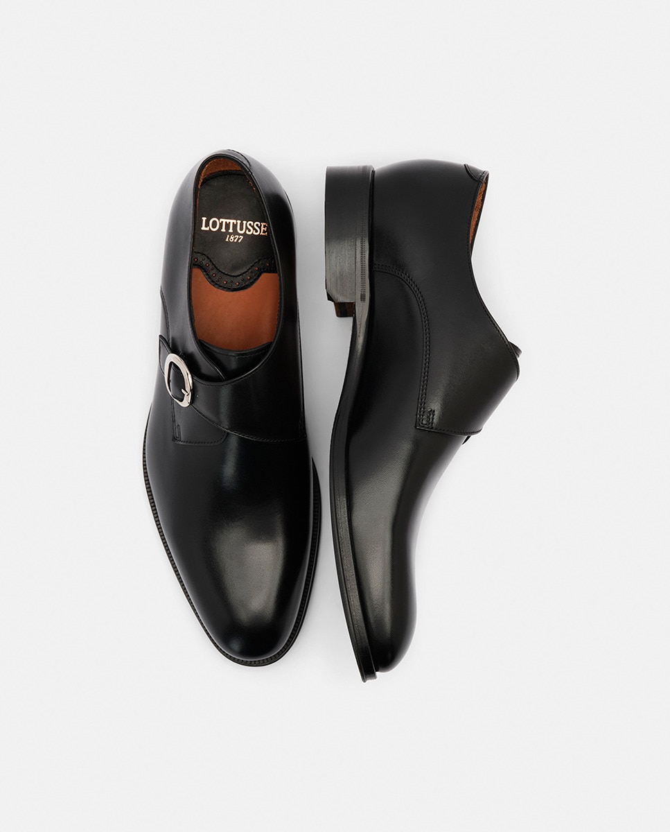 Bluchers com Fecho de Fivela e em Pele Preto-11