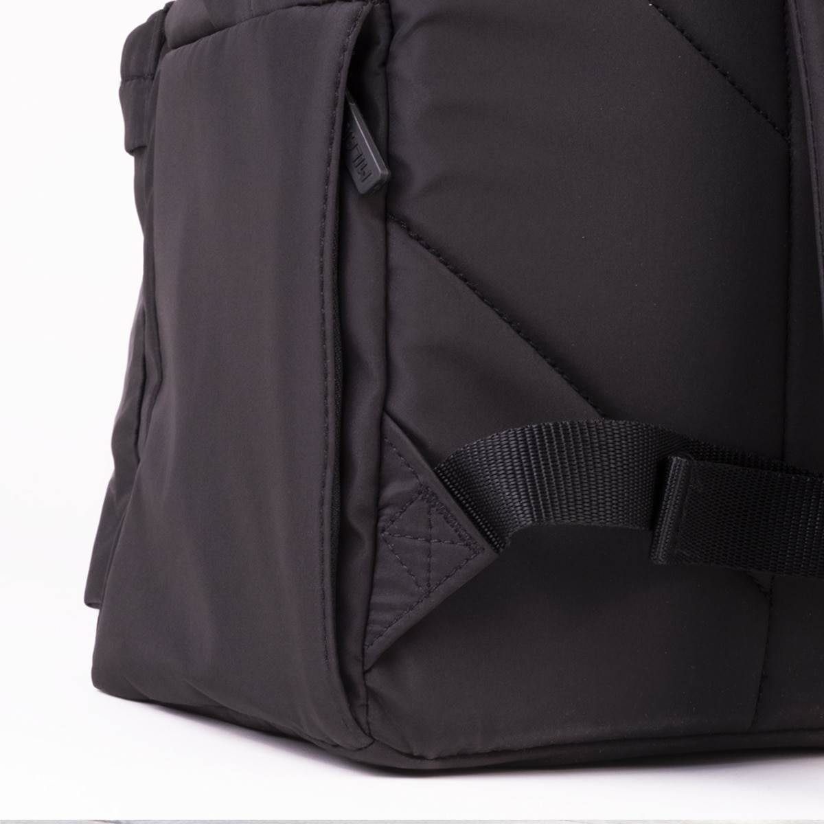 Mochila escolar clásica 2 cremalleras (22 L) serie Shadow, MILAN, negro Negro-5
