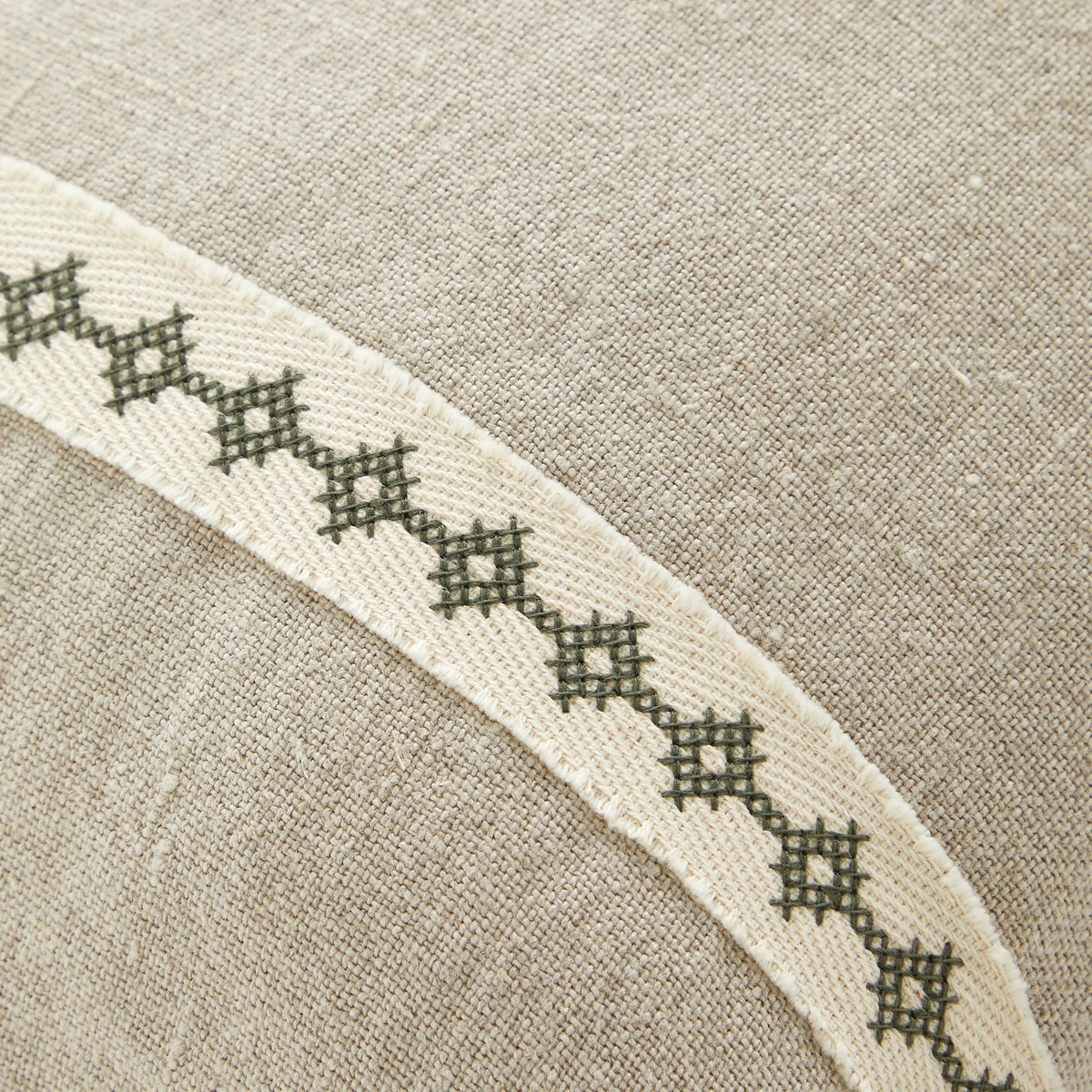 Cojín decorativo rectangular Bounty El Corte Inglés Verde-4