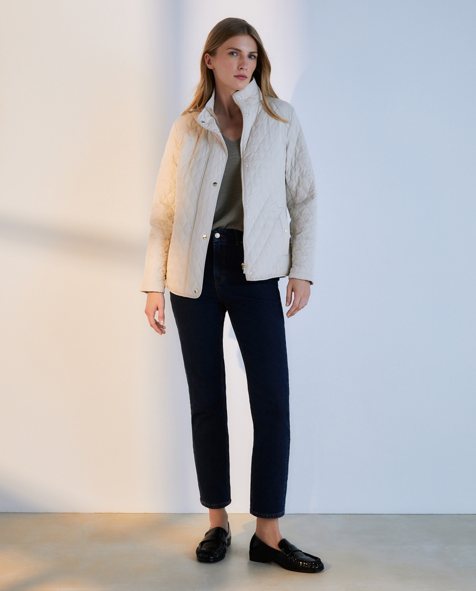 Parka Acolchoada com Gola Chaminé Bege-2