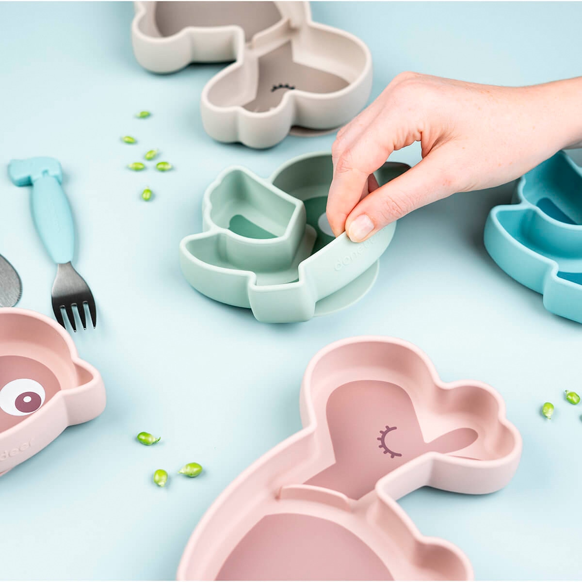 Plato de silicona Done by Deer stick&stay Lalee con ventosa Beige-8