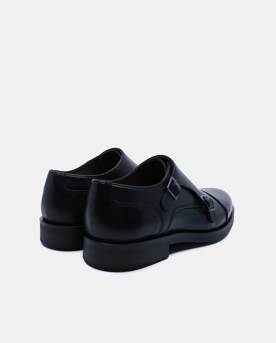 Sapatos com Duas Fivelas Preto-8