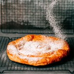 Ensaimada-Gebäck mit Kürbiskonfitüre aus Mallorca Karton 1 Einheit