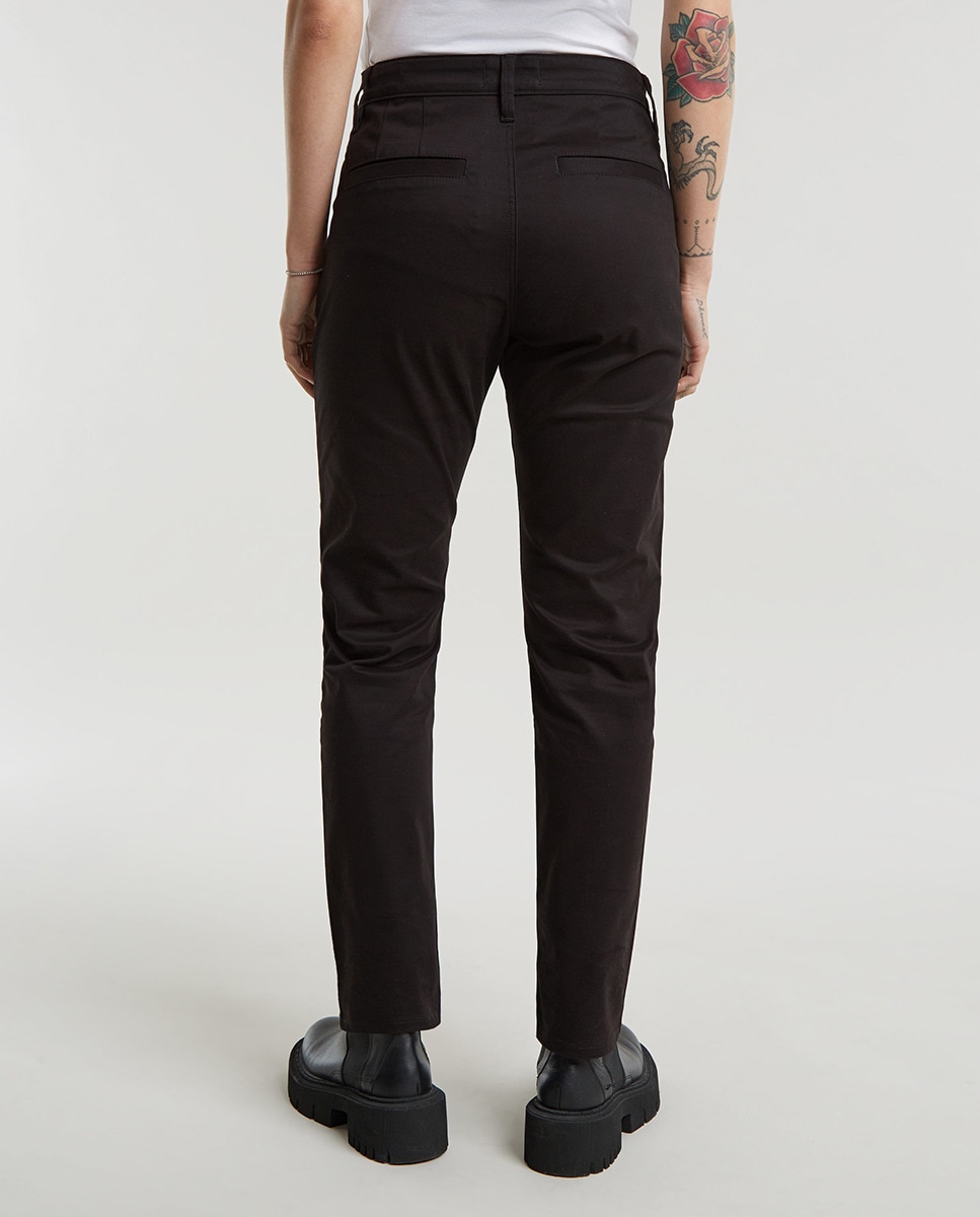 Calças Chino Slim Preto-4