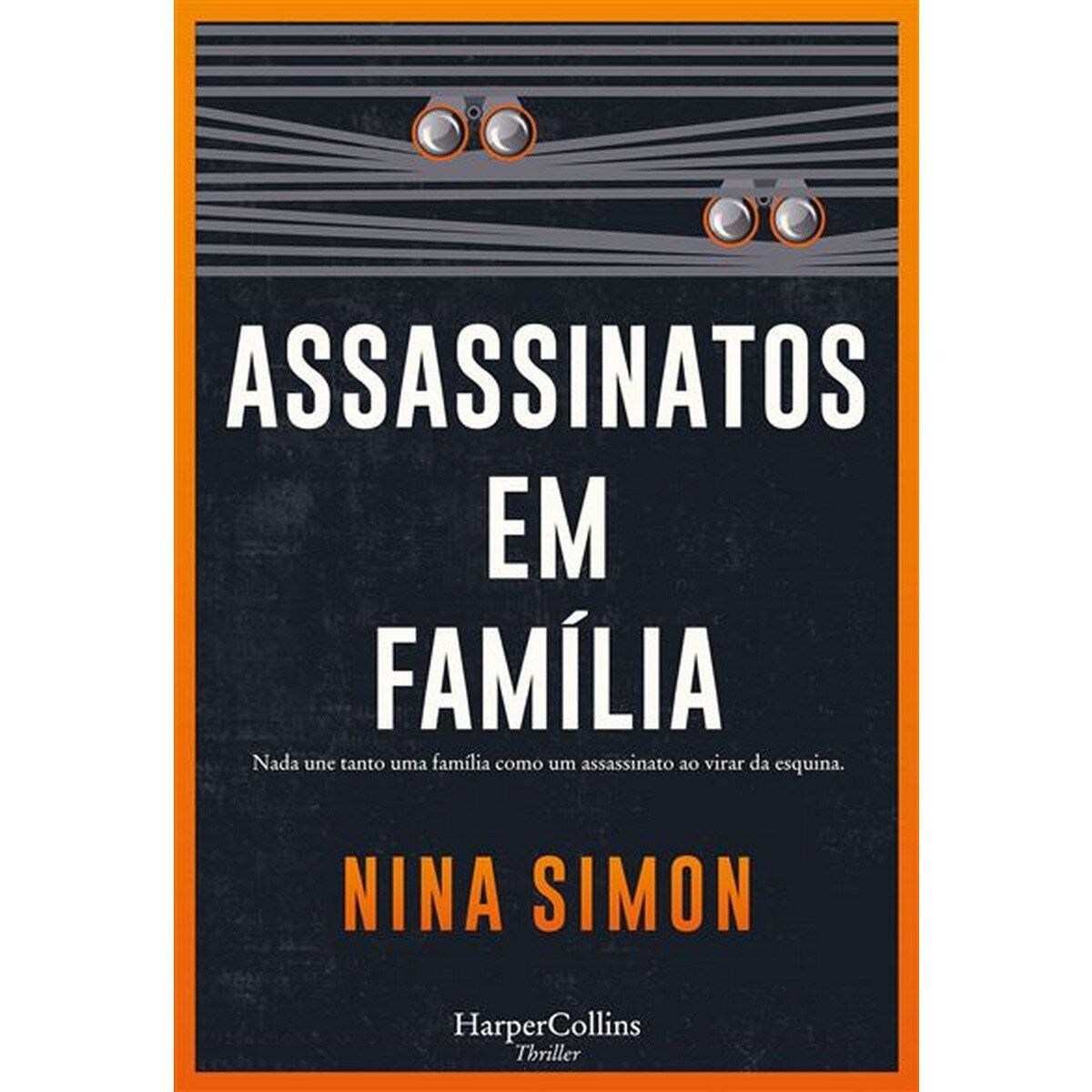 Assassinatos em família: Nada une tanto uma família como um assassinato ao virar da esquina. (Capa mole) 1