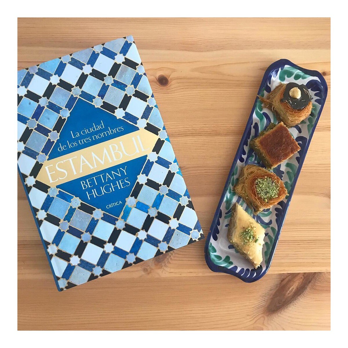 Estambul: La ciudad de los tres nombres(Tapa dura) 2