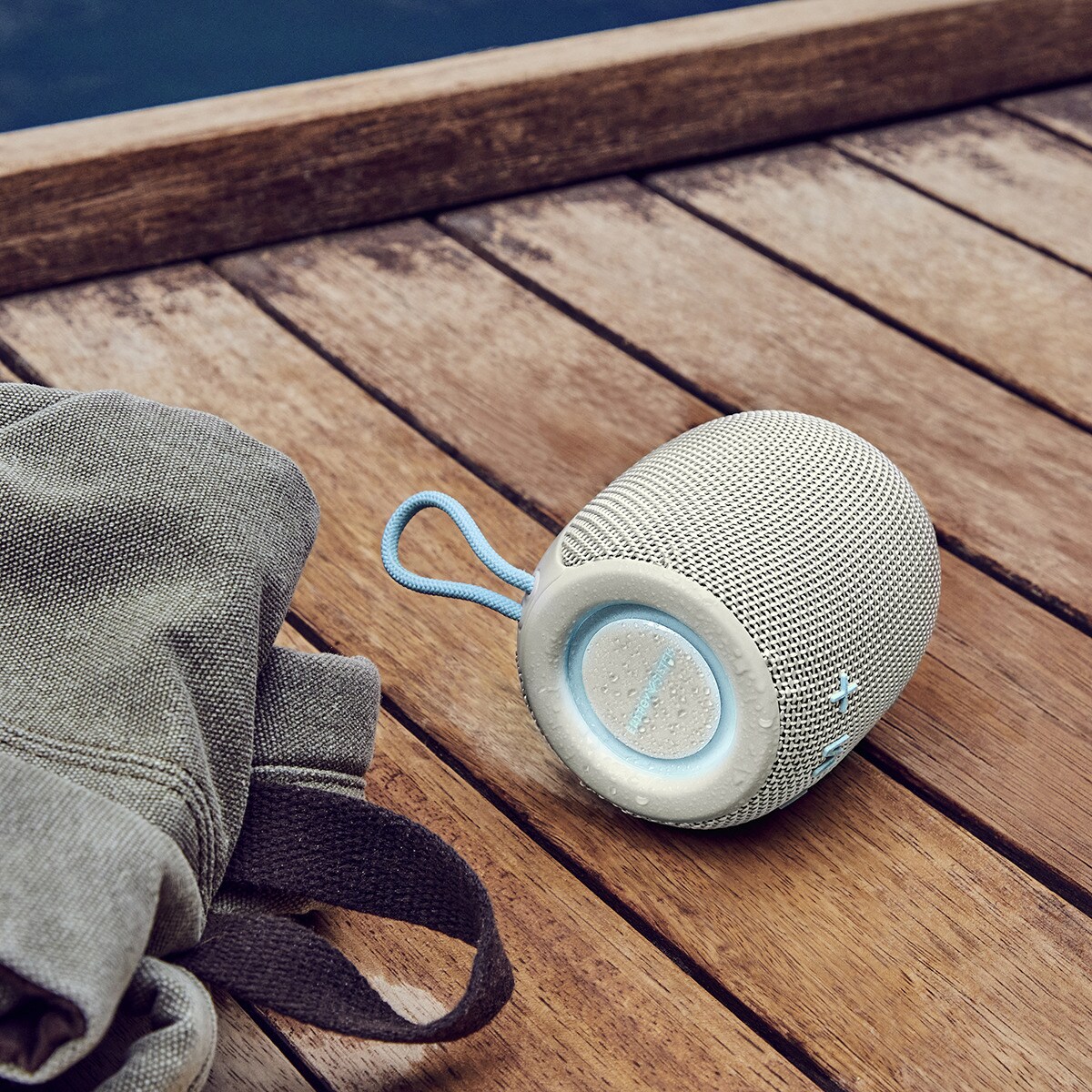 Altavoz portátil Energy Sistem Sunrise, Bluetooth 5.3, 18 horas de batería, IPX6, True Wireless, Plástico 100% reciclado y Luces LED Blanco / Azul-7