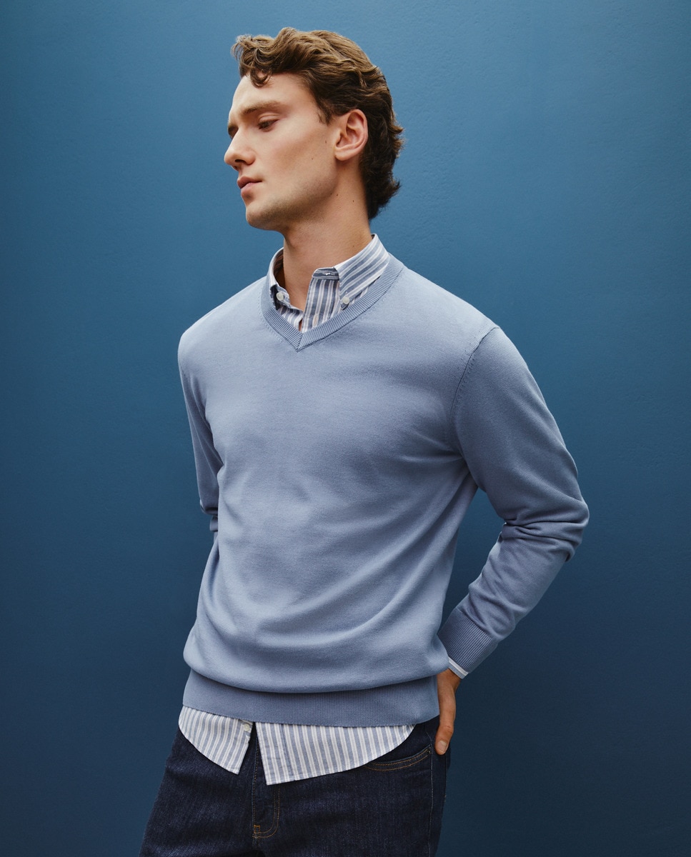 Camisola de Algodão com Gola em Bico Azul-1
