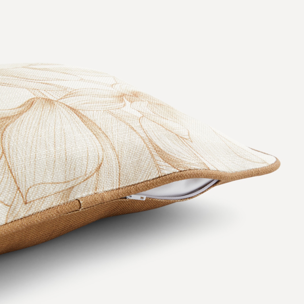 Cojín decorativo rectangular Magnolia El Corte Inglés Crudo-3