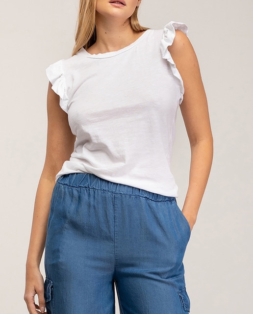 Imagen 0 de Camiseta básica volantes en mangas