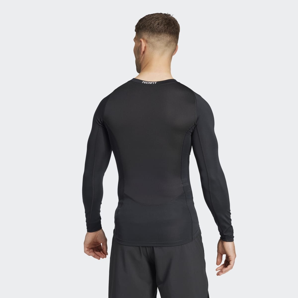 T-shirt de Homem Techfit Compression Training Preto-2