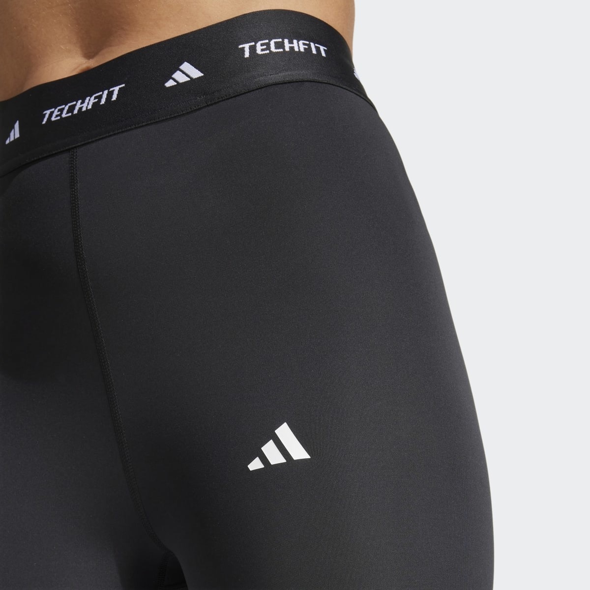 Leggings de Mulher Techfit Capri Preto-3