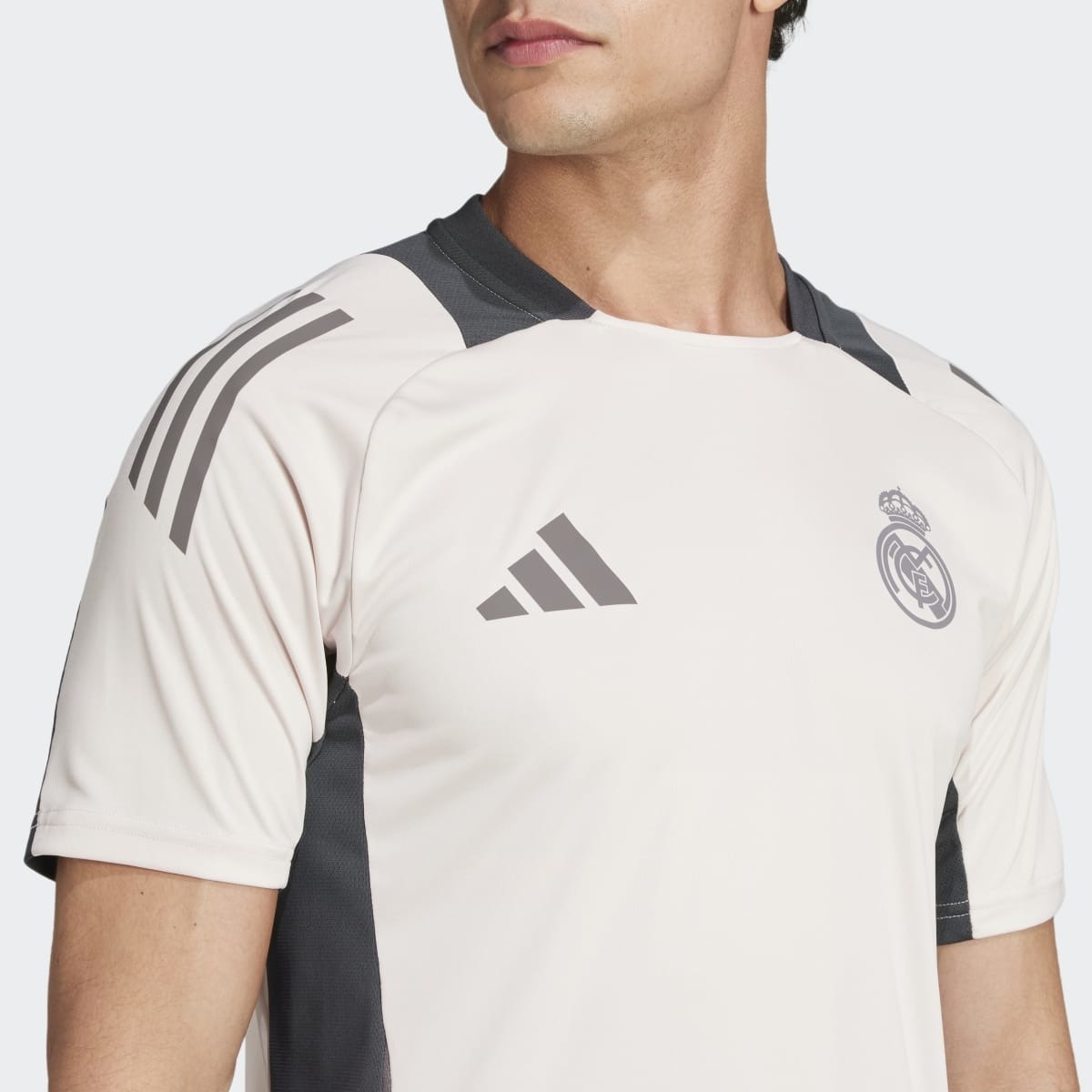 Camiseta de hombre de entrenamiento Real Madrid Tiro 24