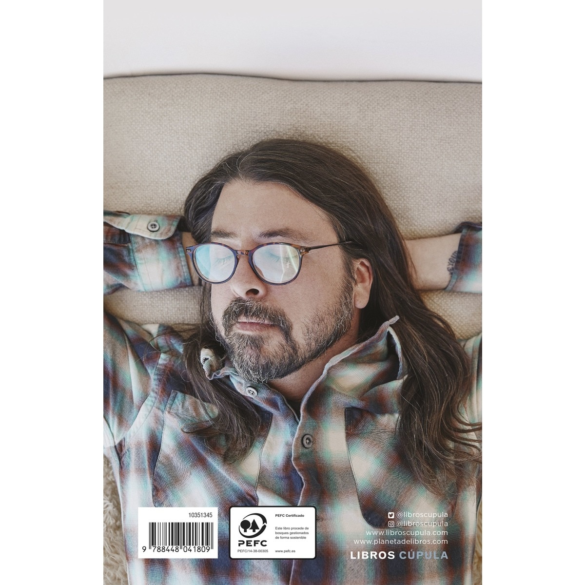 The Storyteller. Edición tapa blanda (Capa mole com abas) 2