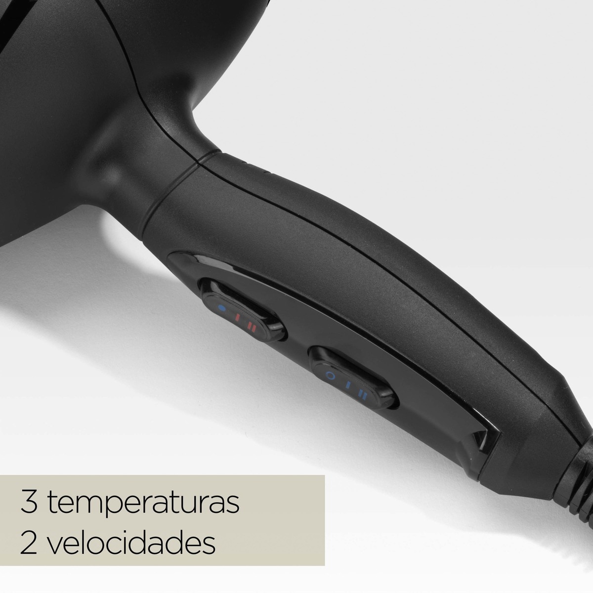Secador Babyliss ShinePro 6713DE con motor AC 5