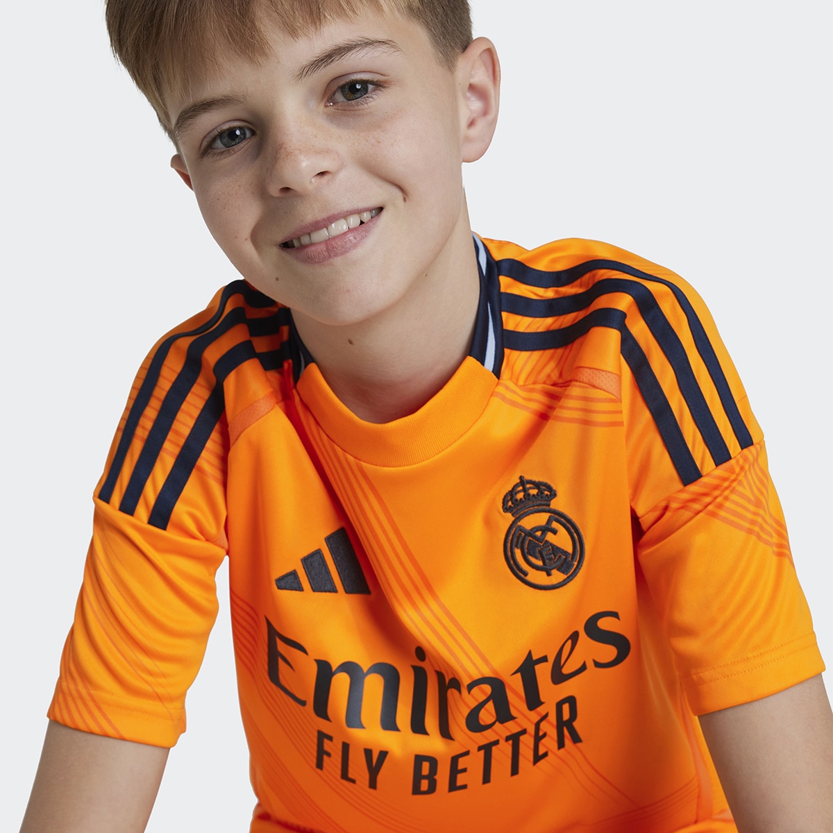 Conjunto de Criança 2.º Equipamento Real Madrid 24/25 Laranja-3
