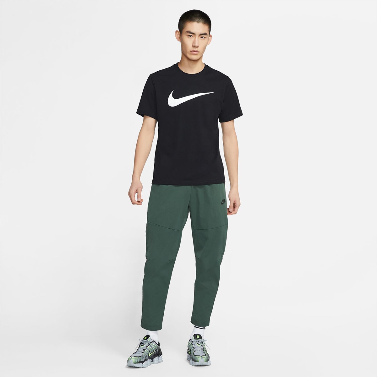 T-shirt de homem Sportswear Swoosh Nike Preto-4
