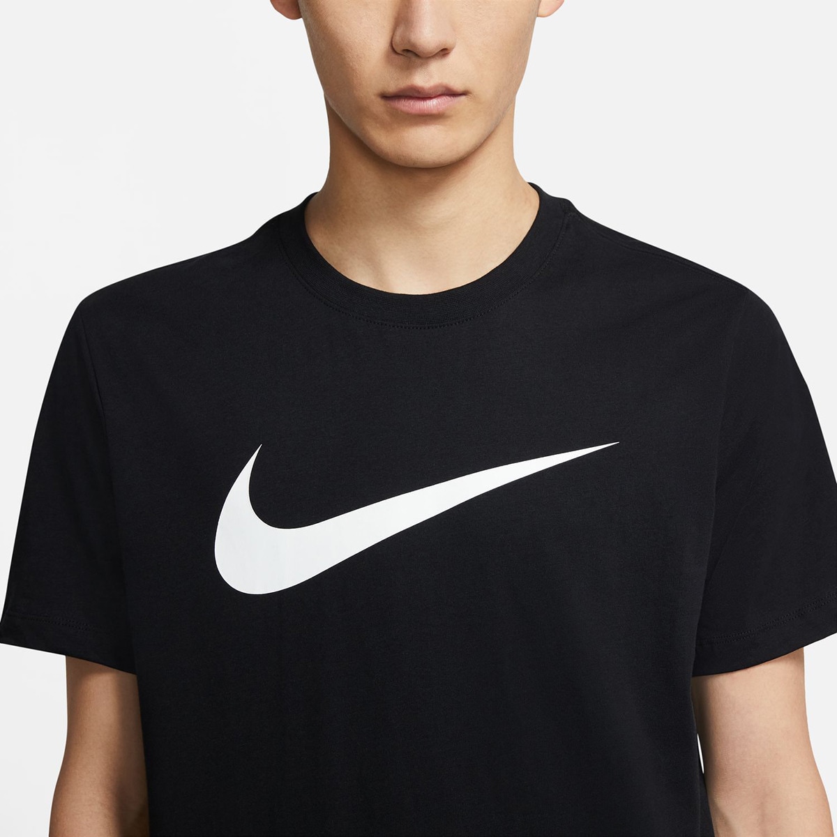 T-shirt de homem Sportswear Swoosh Nike Preto-3