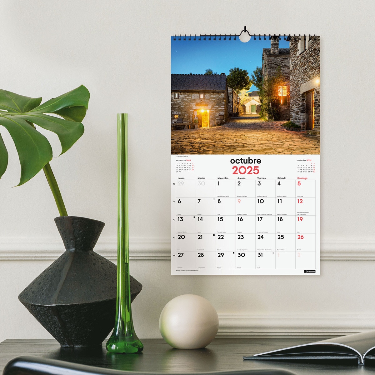 Calendario pared año 2025 Imágenes 250x400 mm Camino de Santiago Finocam Multicolor-2