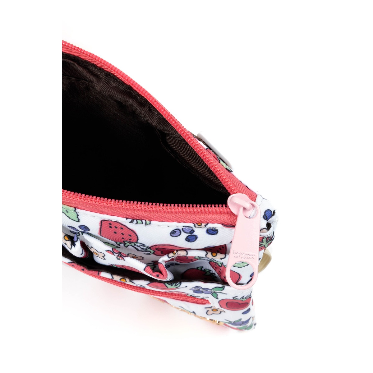 Fanny bag Enfermera en apuros Strawberry 6