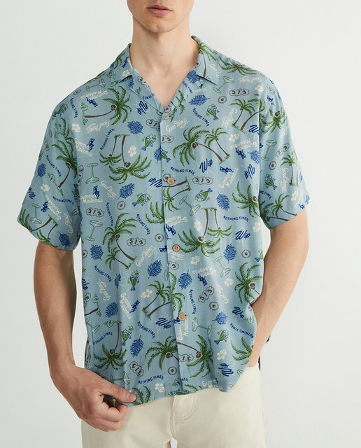 Imagen 0 de Camisa de hombre loose de manga corta con bolsillo