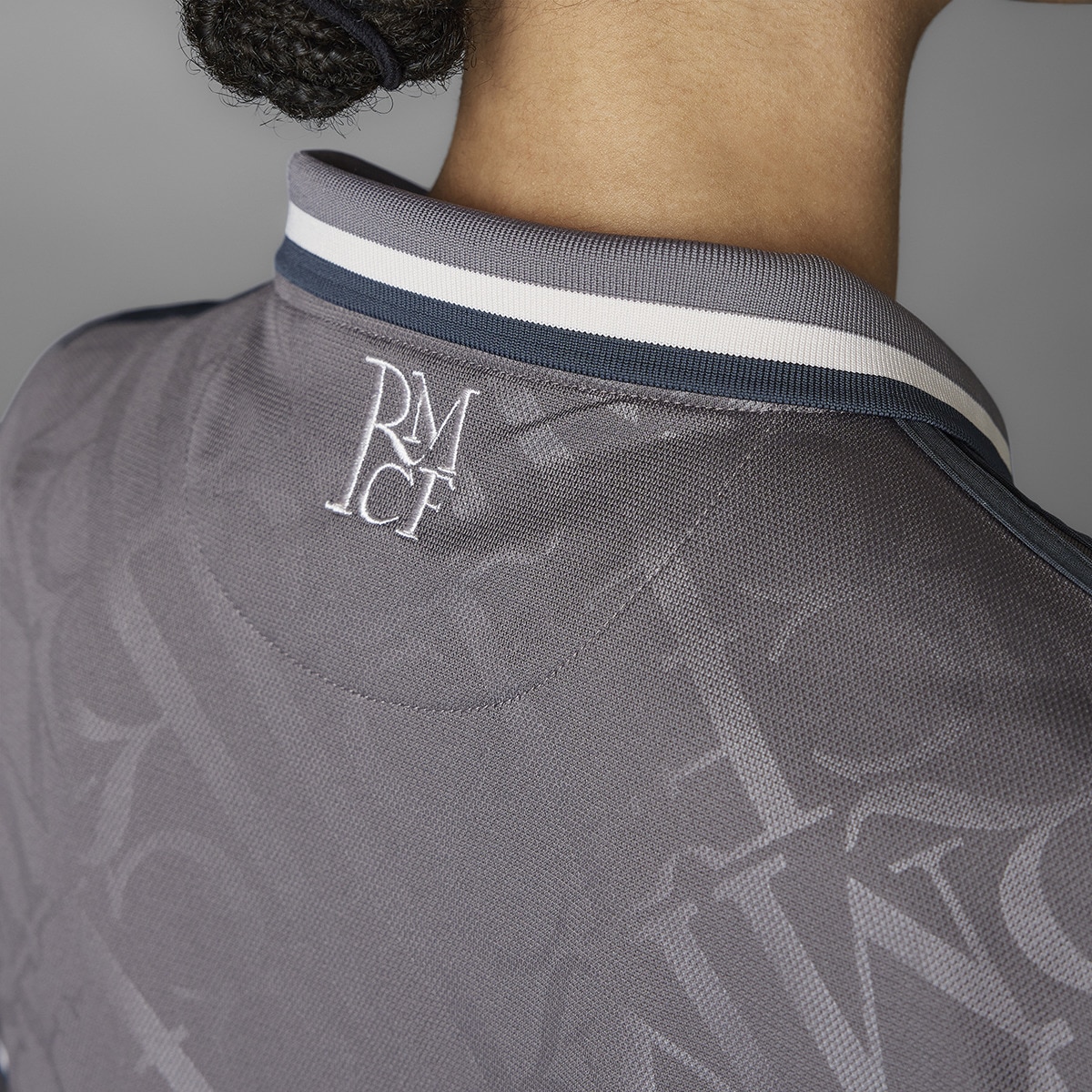 T-shirt de Mulher 3.º Equipamento Real Madrid 24/25 Cinzento-8