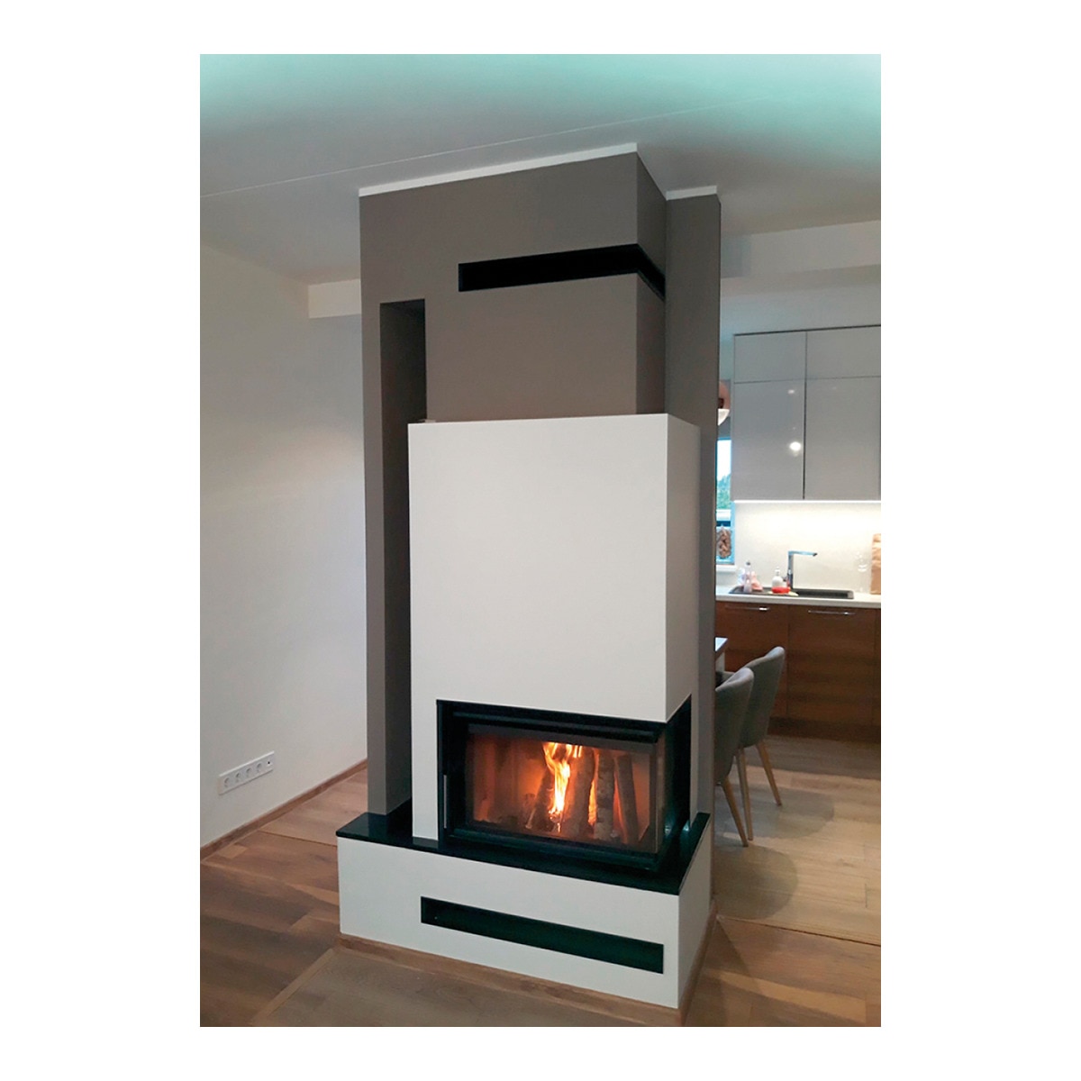 Chimenea Leña Heat F68/31 Esquinera Derecha Puerta Lateral Negro-4