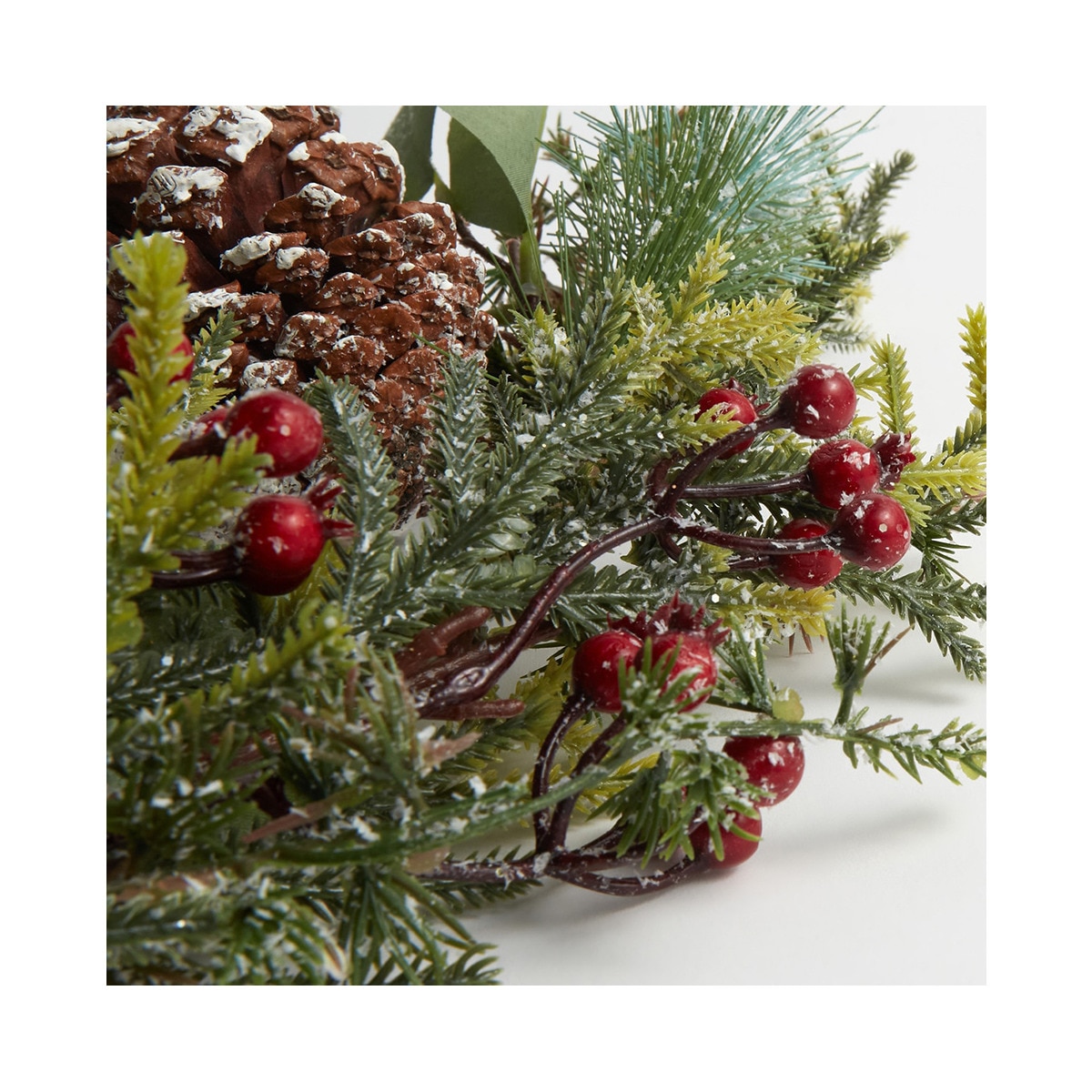 Grinalda Pinha Baga com Neve Verde-4