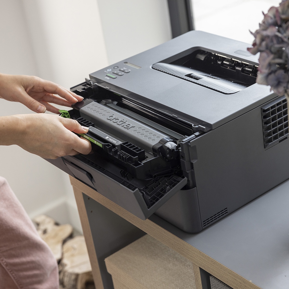 Impresora láser Brother HL-L2400DWE, Wi-Fi Negro-6
