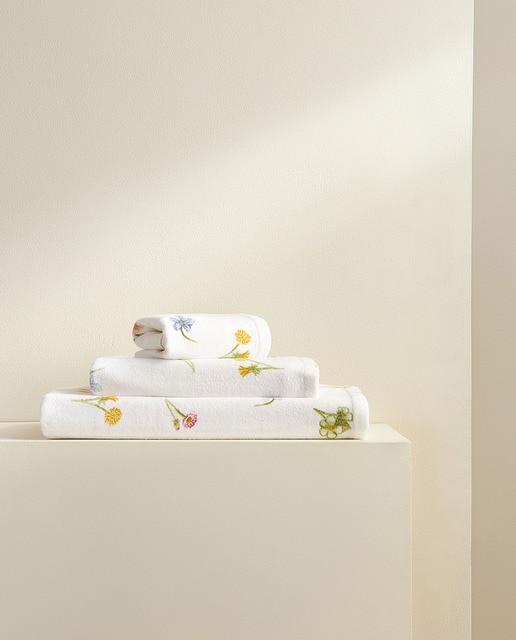 Imagen 0 de Toalla de baño algodón 450 gr/m2 Abril E El Corte Inglés