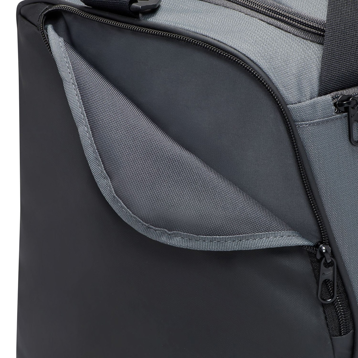Saco desportivo Brasilia 9.5 Preto-6