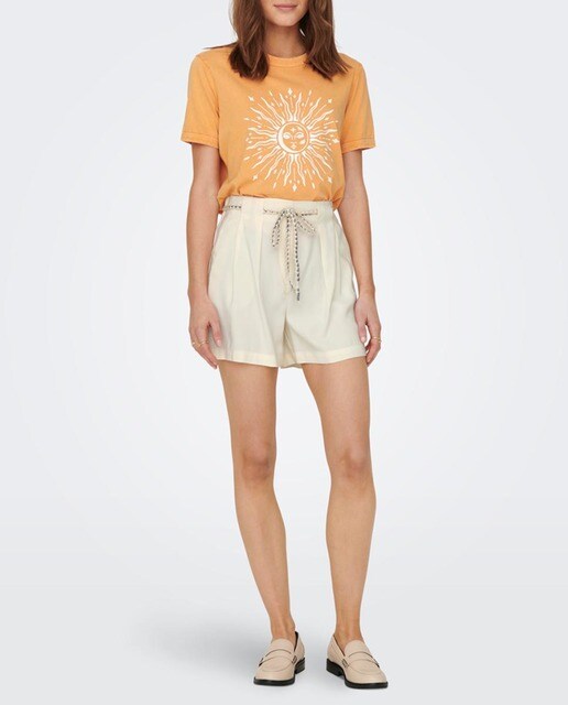 Imagen 0 de Short de mujer de cintura alta con pinzas delanteras