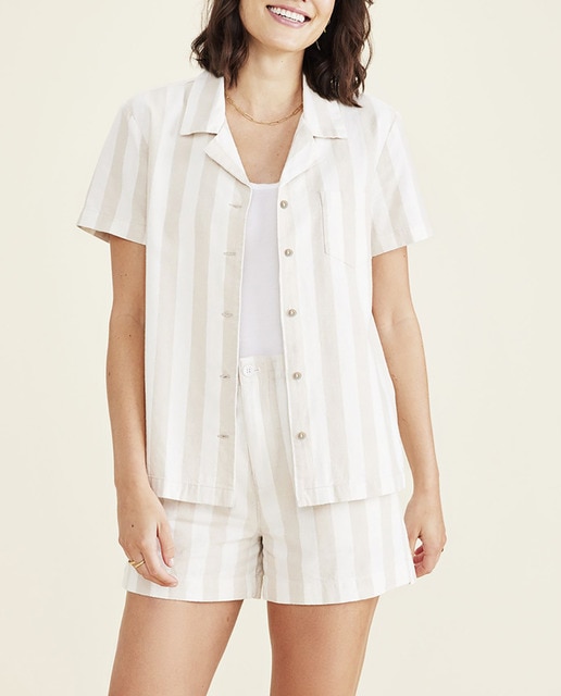 Imagen 0 de Camisa de mujer de manga corta