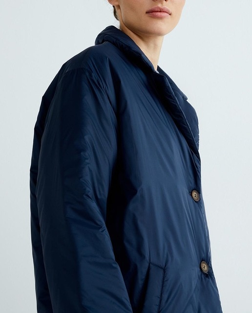 Imagen 0 de Trench de mujer acolchado