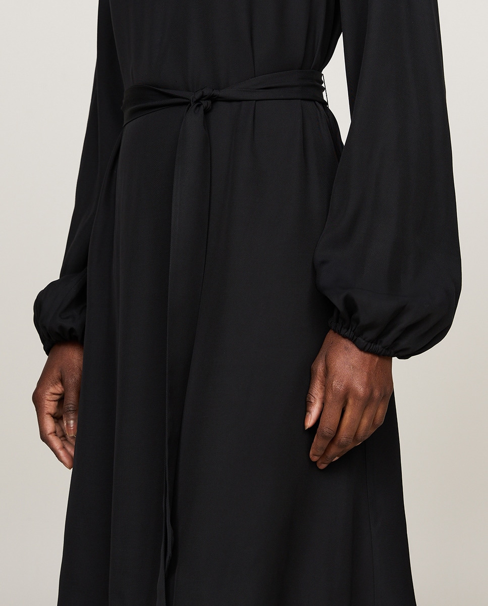 Vestido fluido com cinto Preto-3