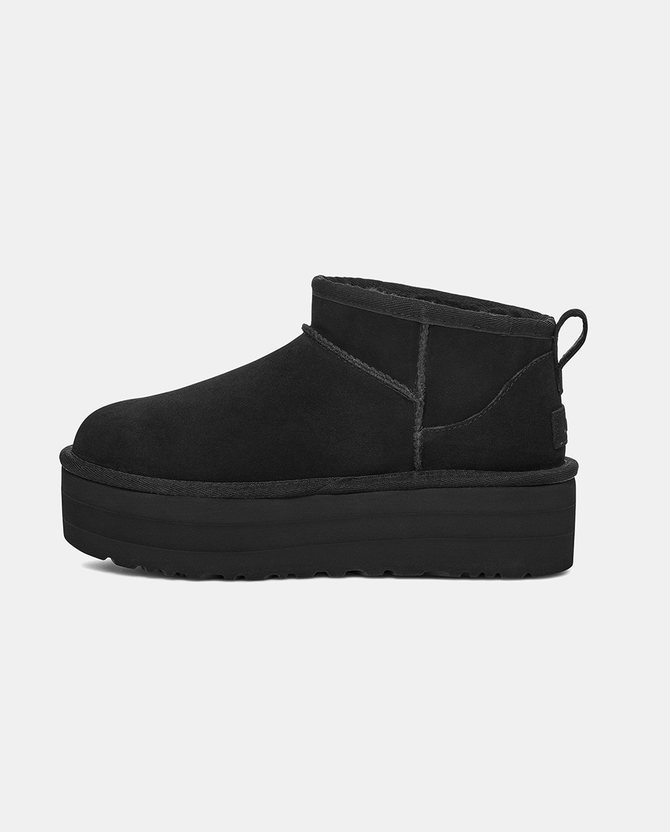 Botins Classic Ultra Mini com Plataforma e em Pele Preto-3