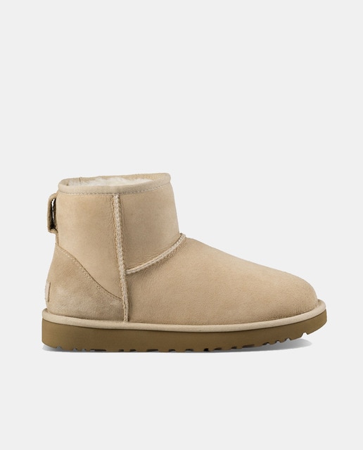 Imagen 0 de Botas Classic Mini II de mujer en ante con forro interior de pelo