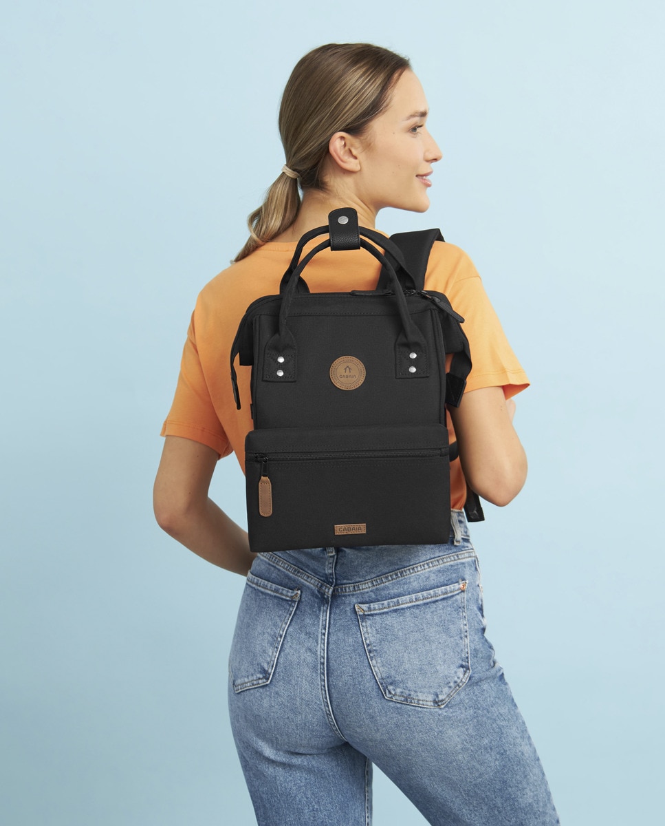 Mochila Berlin Small Repelente à Água - Preto Preto-14