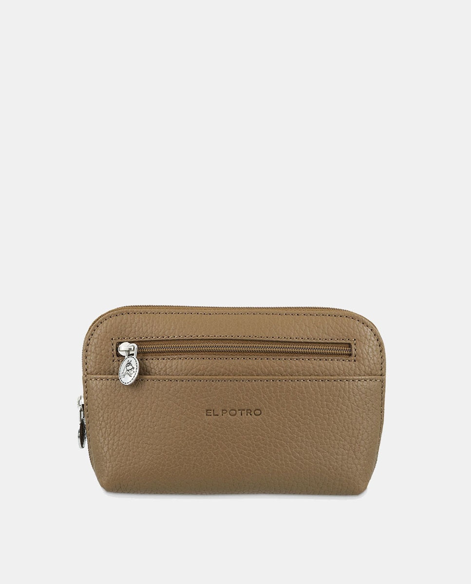 Monedero de mano fabricada en piel vacuno color negro · El Potro