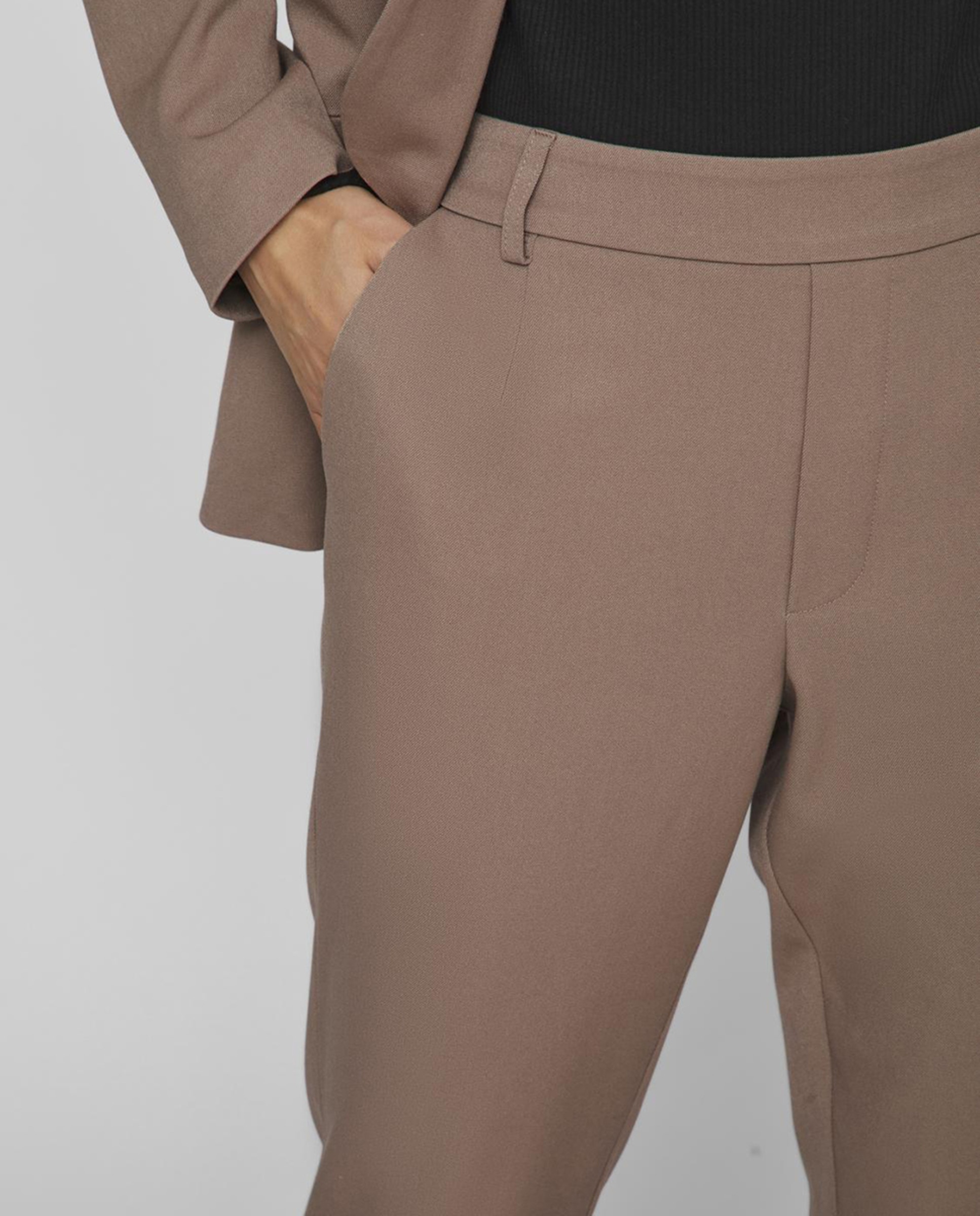 Calças slim fit de mulher Caramelo-3