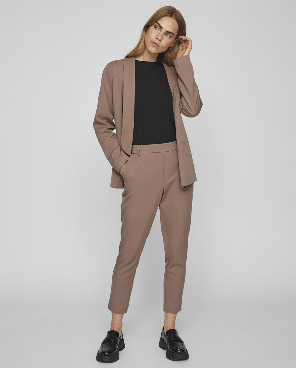 Calças slim fit de mulher Caramelo-1