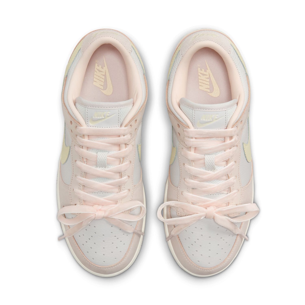 Sapatilhas de Mulher Dunk Low Premium Branco / Rosa-3