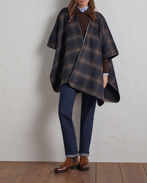 Imagen 0 de Capa de mujer sin forro