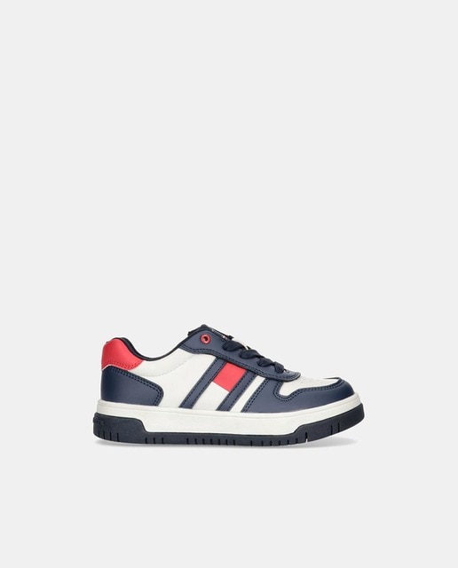 Imagen 0 de Zapatillas de niño tipo basket bajas con logotipo y cierre de cordones