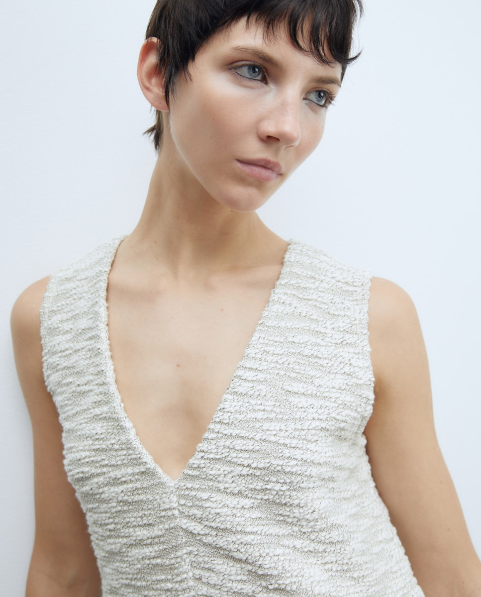 Vestido Tipo Jardineiras com Textura Cru-4