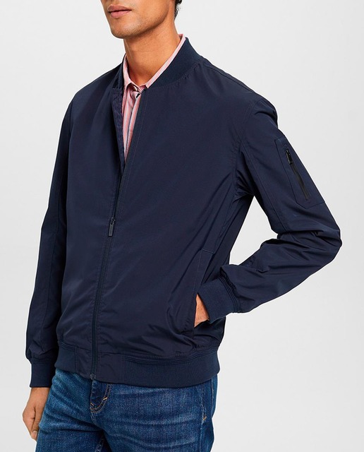 Imagen 0 de Chaqueta loose fit de hombre tejido material reciclado